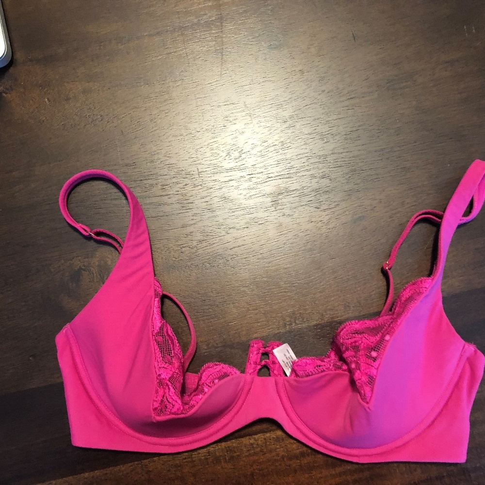 Victoria's Secret Very Sexy Push up wo Padding 36D